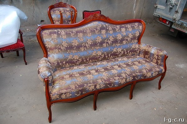 Бухвостова 2-я улица - обивка стульев, диванов, материал рококо
