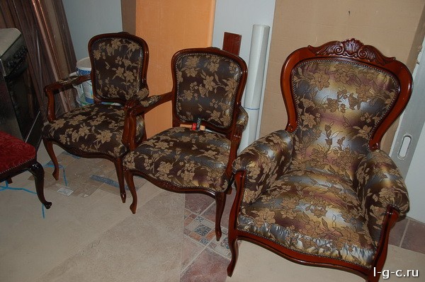 Фили - перетяжка стульев, диванов, материал скотчгард