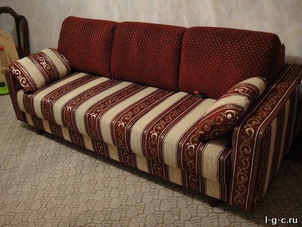 Ильинский - обшивка стульев, мебели, материал велюр