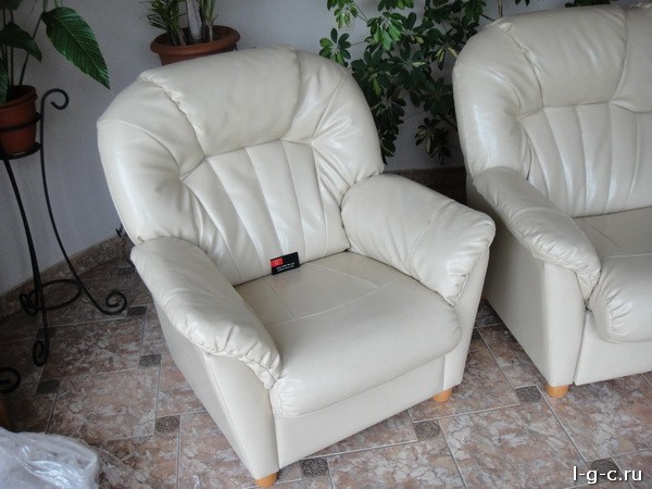 Мякинино - перетяжка мягкой мебели, стульев, материал нубук