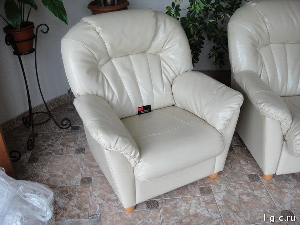 Горки - обшивка стульев, диванов, материал репс-велюр