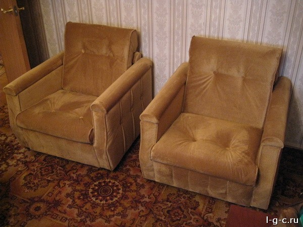 Варшавская - реставрация диванов, кресел, материал гобелен