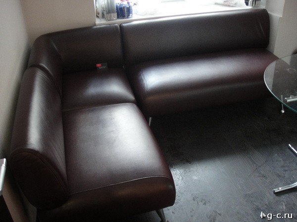 Грайвороновский 2-й проезд - перетяжка диванов, мягкой мебели, материал велюр