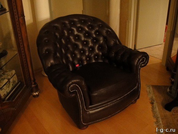 Александра Солженицына улица - реставрация диванов, стульев, материал искусственная кожа