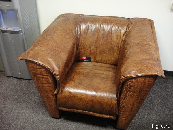 Донской 1-й проезд - реставрация стульев, диванов, материал флис