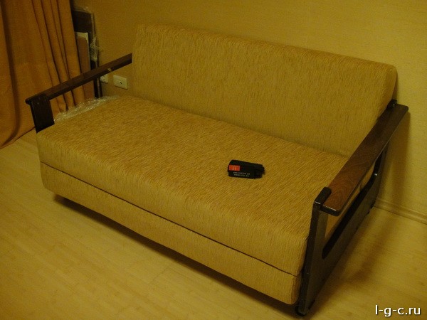 Новокузнецкая - ремонт диванов, стульев, материал букле